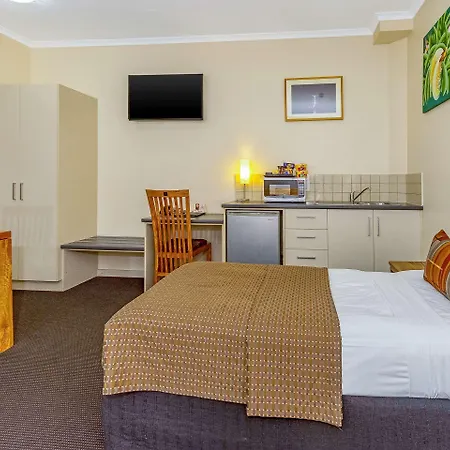 Quality Hotel Darwin Airport Exterior photo Studio apartment